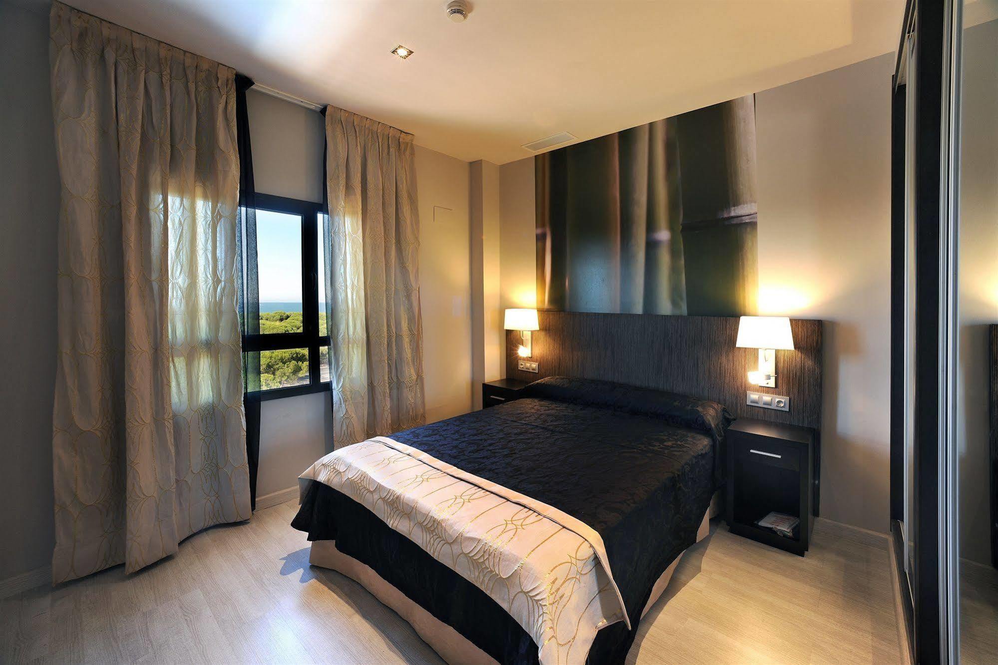 Leo Deluxe Punta Umbria (Adults Only) Apartment ภายนอก รูปภาพ