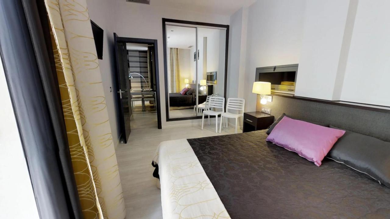Leo Deluxe Punta Umbria (Adults Only) Apartment ภายนอก รูปภาพ