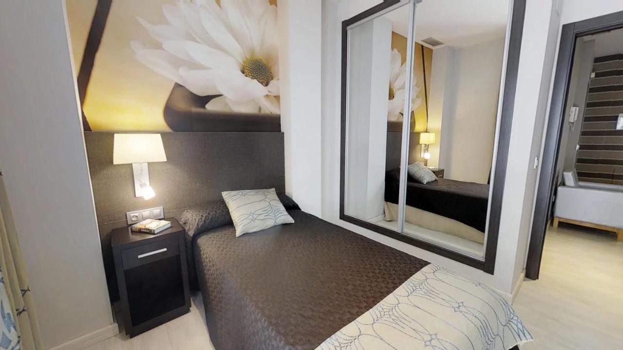Leo Deluxe Punta Umbria (Adults Only) Apartment ภายนอก รูปภาพ