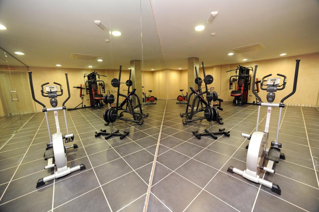 Leo Deluxe Punta Umbria (Adults Only) Apartment ภายนอก รูปภาพ